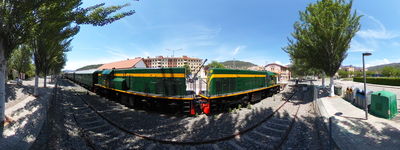 8: 20220514110350_tren_dels_llacs.jpg