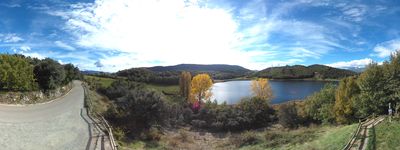 42: 202510121341_yp30134048_estany_de_montcortes.jpg