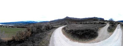 50: 202602091617_arribem_a_la_carretera_que_seguim_fins_al_punt_inicial.jpg